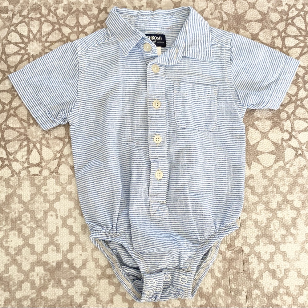 Oshkosh B’Gosh 12 mo baby boys dressy button up onesie blue & white like new